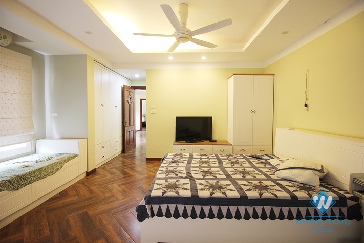 A huge 5  bedroom villa with indoor swimming pool for rent in Vuon Dao